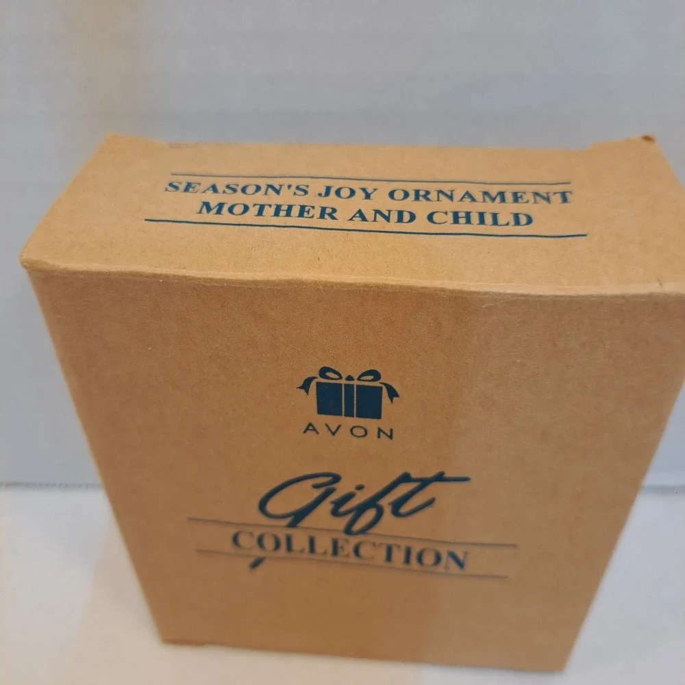 Avon Gift Collection Vintage Cream Stoneware Angel Baby Christmas Tree Ornament